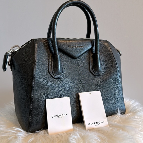 Givenchy Small Antigona Bag - Picture 10 of 14